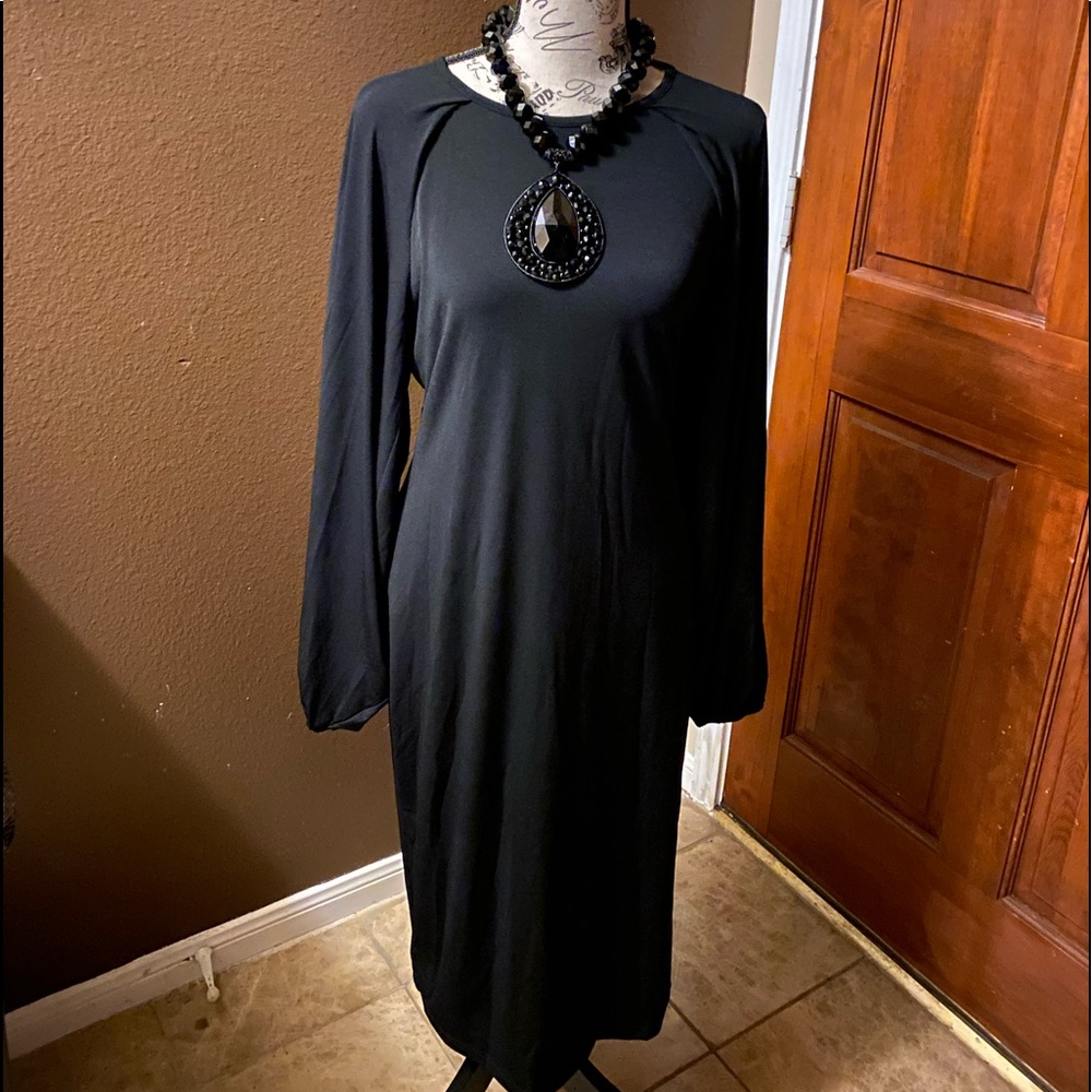 NEVER WORN!!! Black stretchy dress